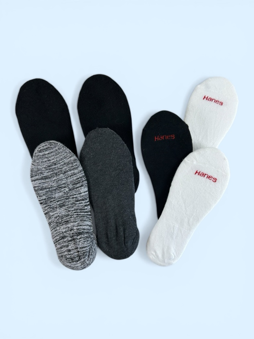 Hanes NWOT Men's Assorted No-Show Socks - Lot of 7 Pairs